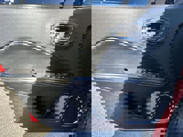 Used 2018 Jeep Compass Limited w/ Navigation Group image 18