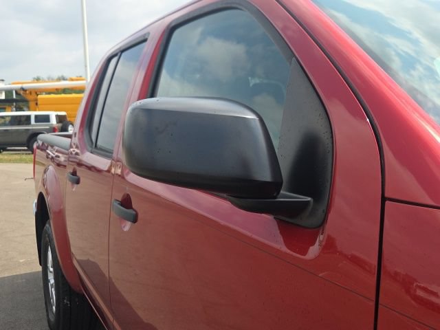Used 2014 Nissan Frontier SV AWD/4WD image 6