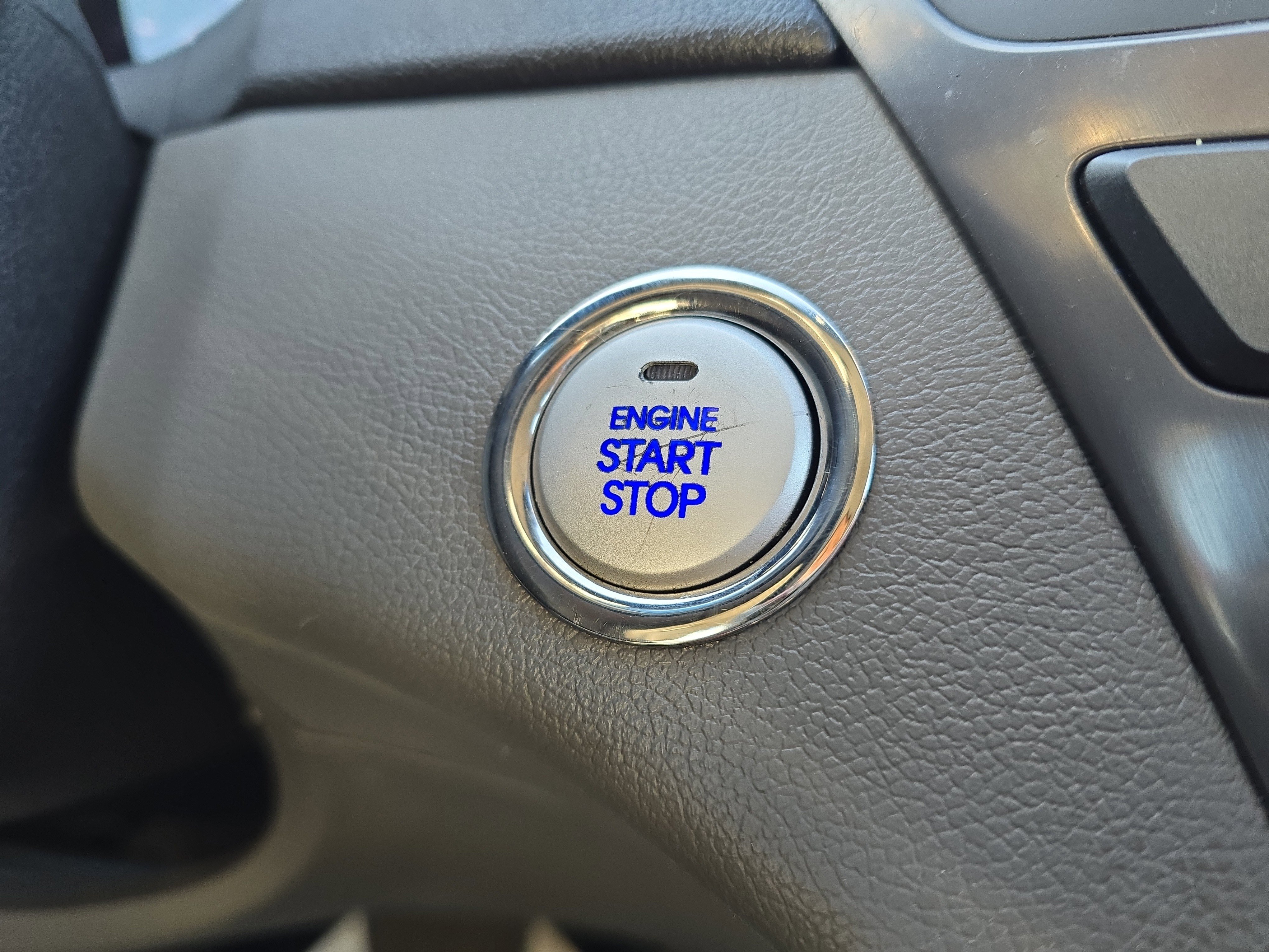 Used 2013 Hyundai Sonata Hybrid FWD image 23