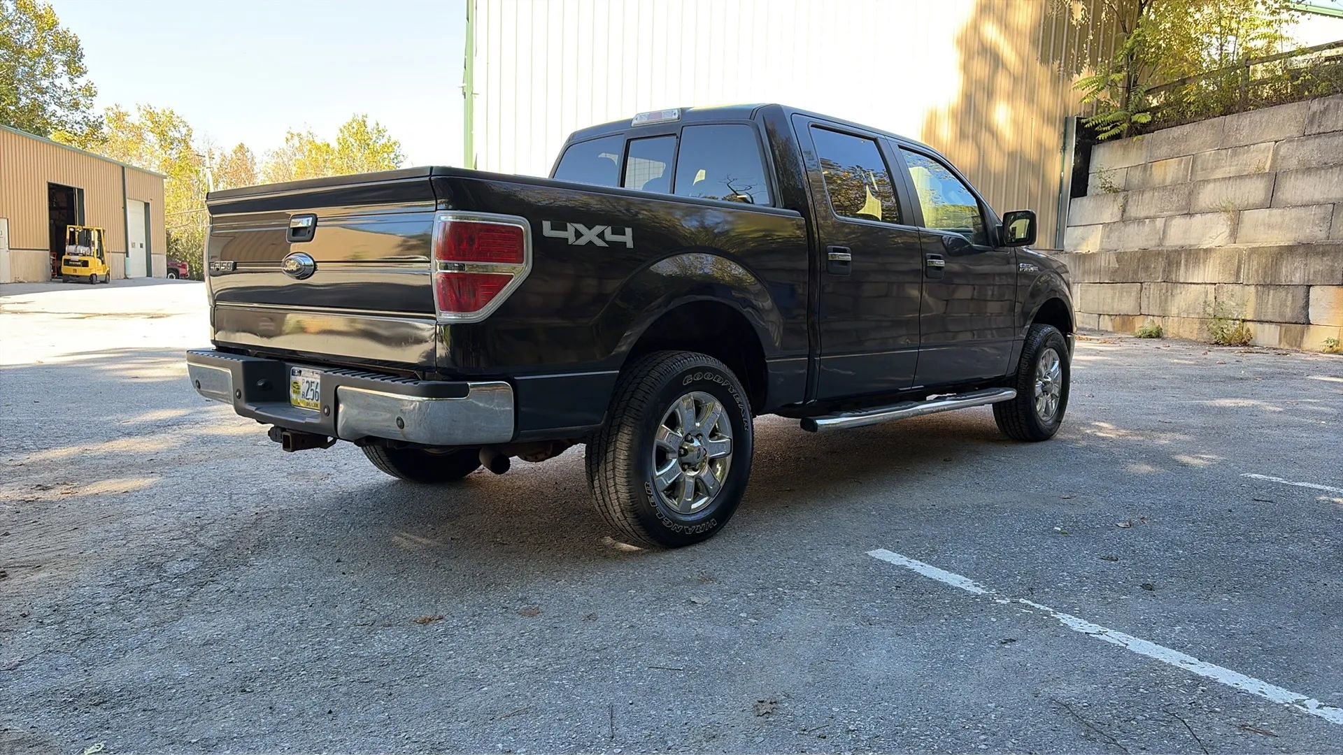 Used 2013 Ford F150 XLT w/ Luxury Equipment Group image 10