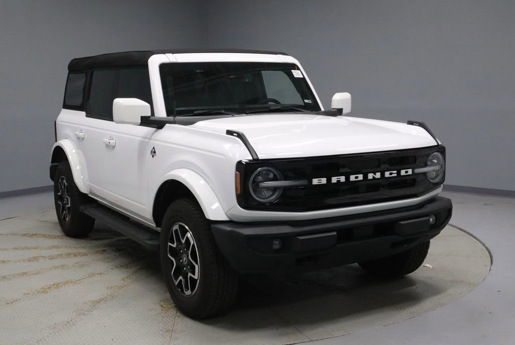 Certified 2024 Ford Bronco Outer Banks image 1