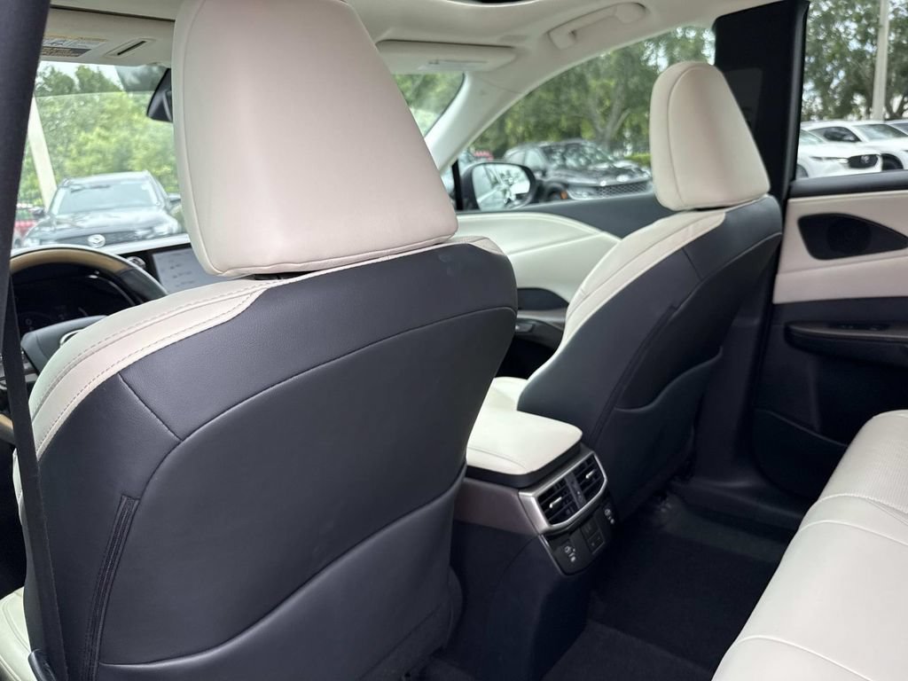 Used 2024 Lexus RX 350 Premium Plus w/ Convenience Package FWD image 13