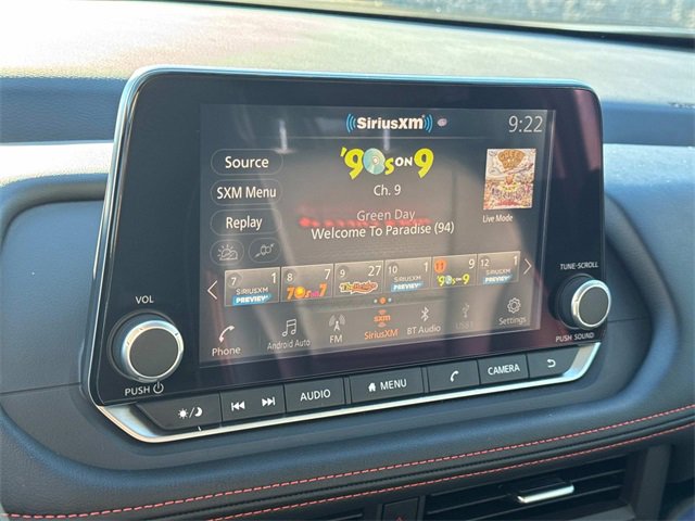 Used 2025 Nissan Rogue SV image 37