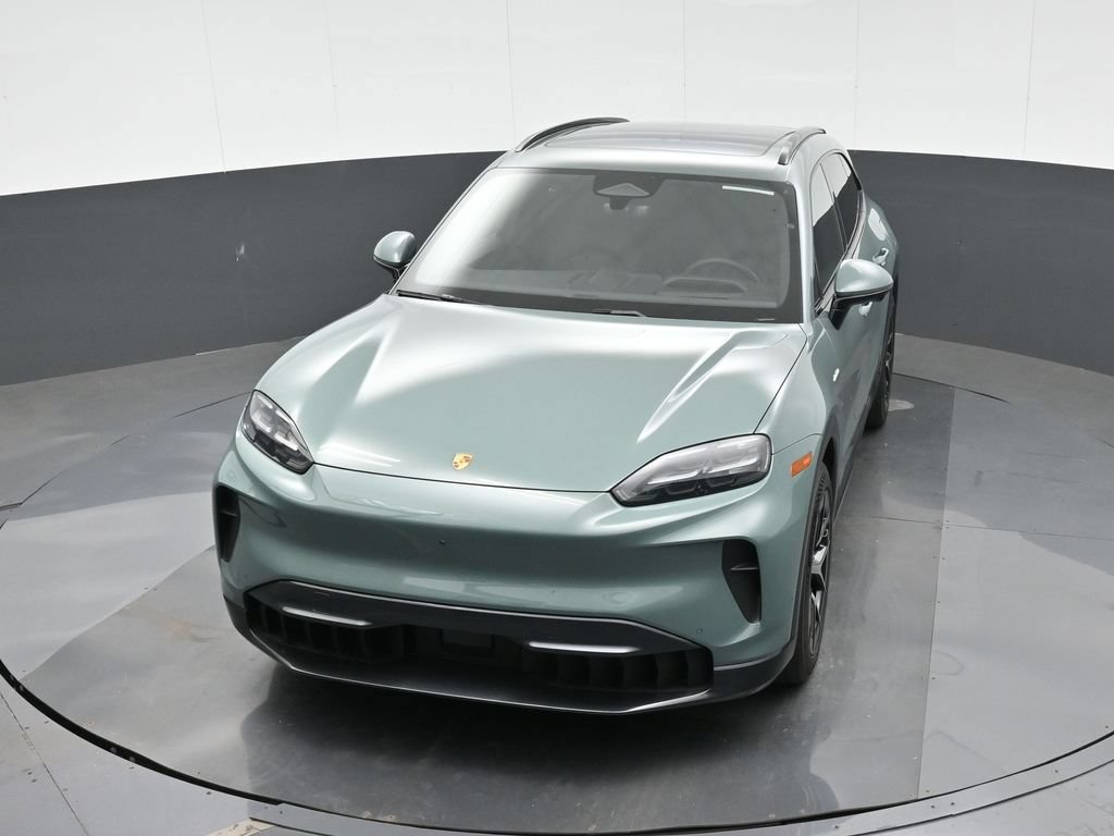 New 2026 Porsche Cayenne Electric AWD/4WD image 33