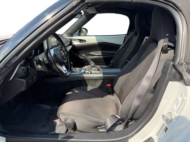 Used 2016 MAZDA MX-5 Miata Club RWD image 14