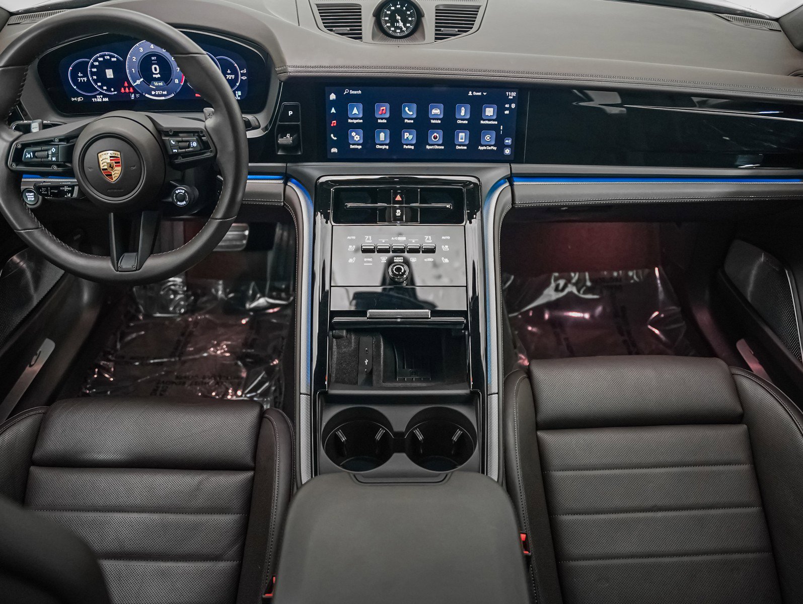 Certified 2025 Porsche Panamera 4S image 15