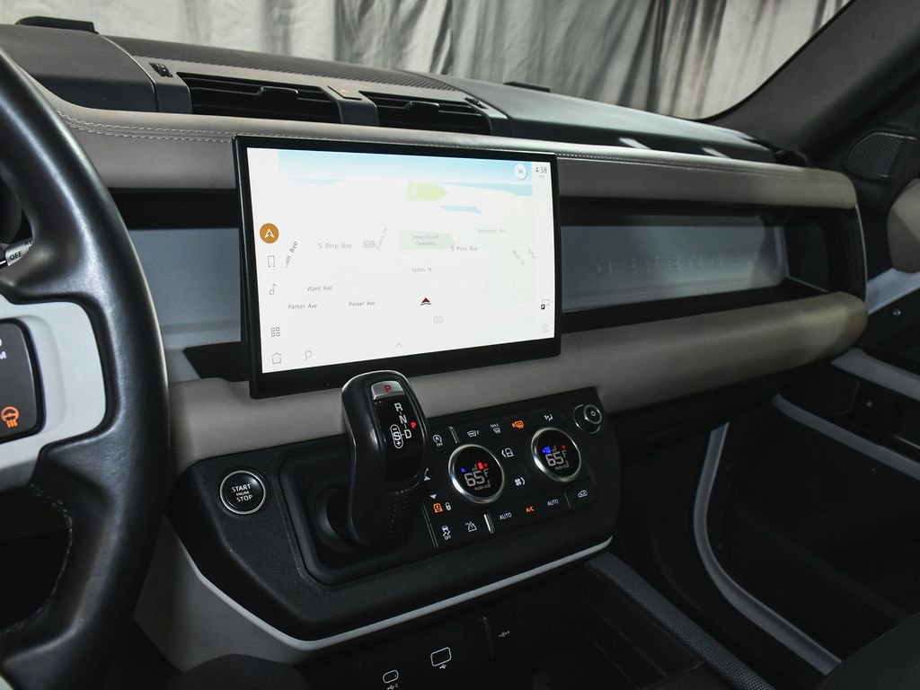 Used 2022 Land Rover Defender 90 X-Dynamic HSE image 36