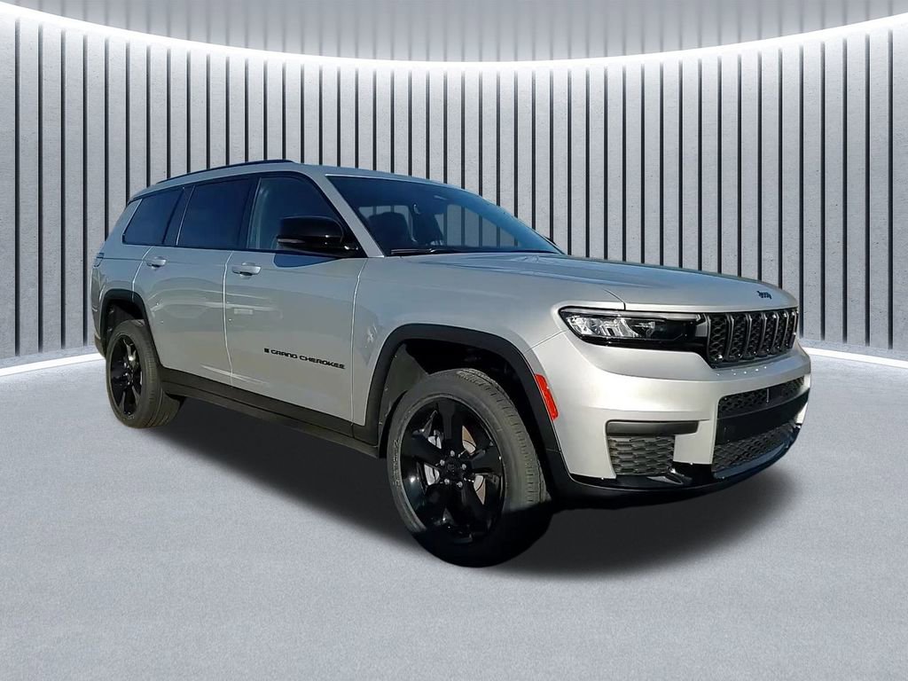 New 2025 Jeep Grand Cherokee L Altitude image 1