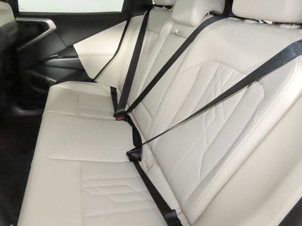 Used 2025 BMW X3 xDrive30 w/ Premium Package AWD/4WD image 28