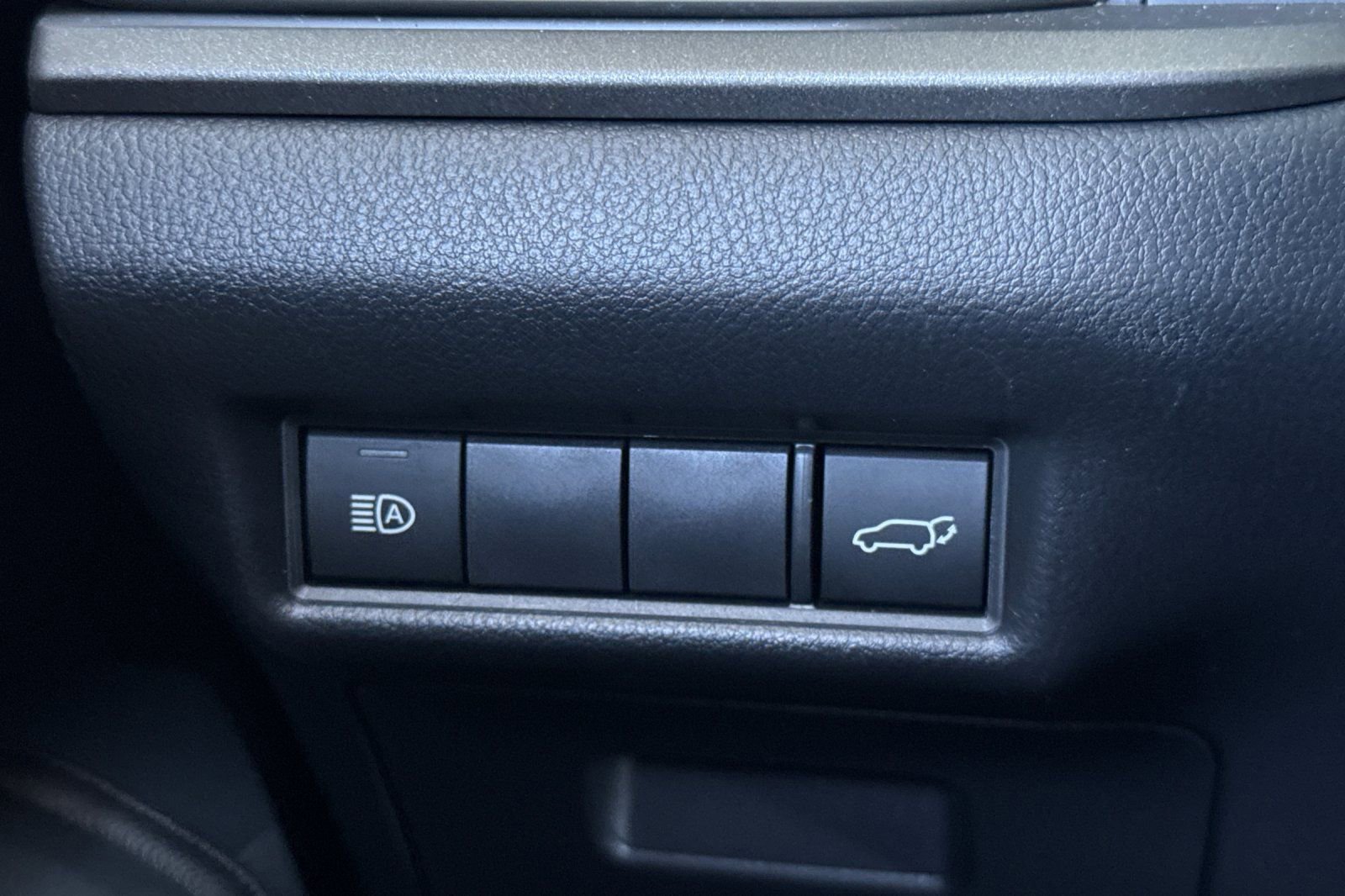 Certified 2025 Toyota Grand Highlander AWD image 32