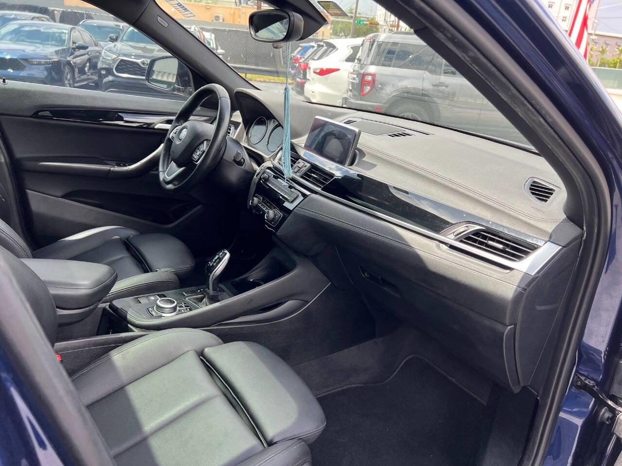 Used 2020 BMW X2 sDrive28i w/ Convenience Package FWD image 16