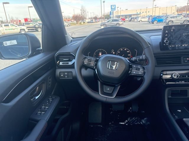 New 2025 Honda Pilot TrailSport image 13