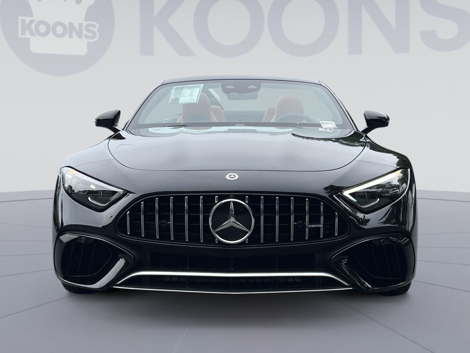 Certified 2022 Mercedes-Benz SL 55 AMG 4MATIC w/ Driver Assistance Package image 4
