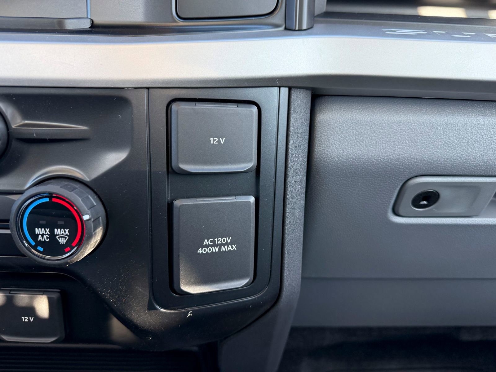 New 2025 Ford F250 XL w/ 360-Degree Camera Package image 27