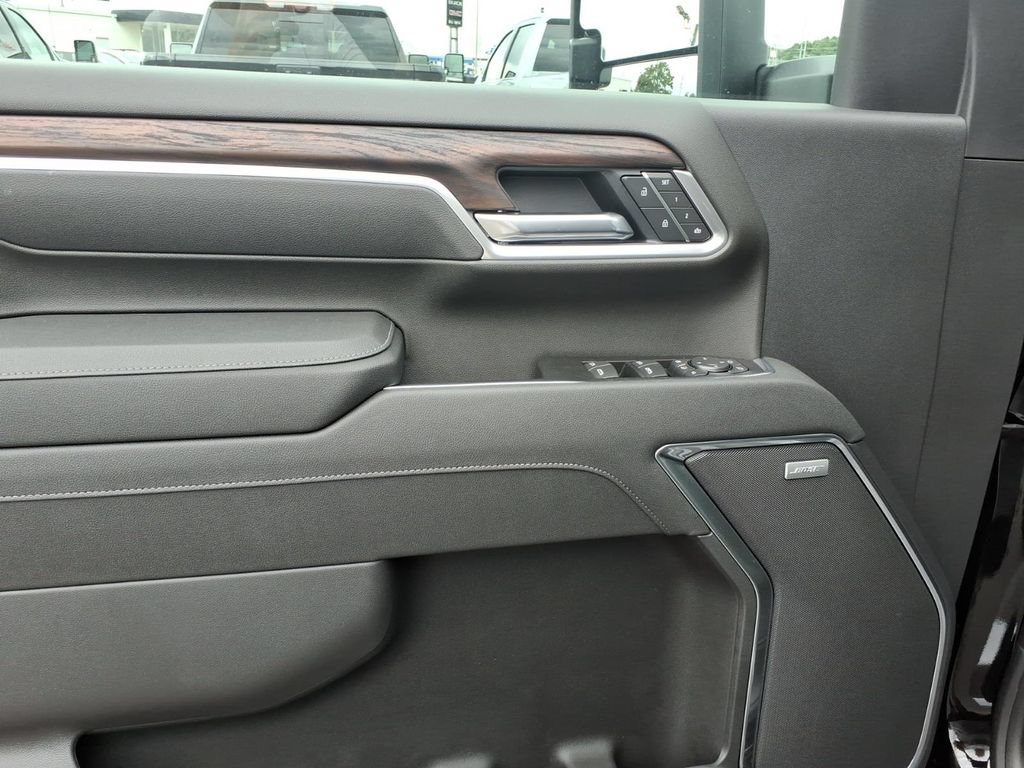 New 2026 GMC Sierra 3500 SLT w/ SLT Convenience Package AWD/4WD image 15