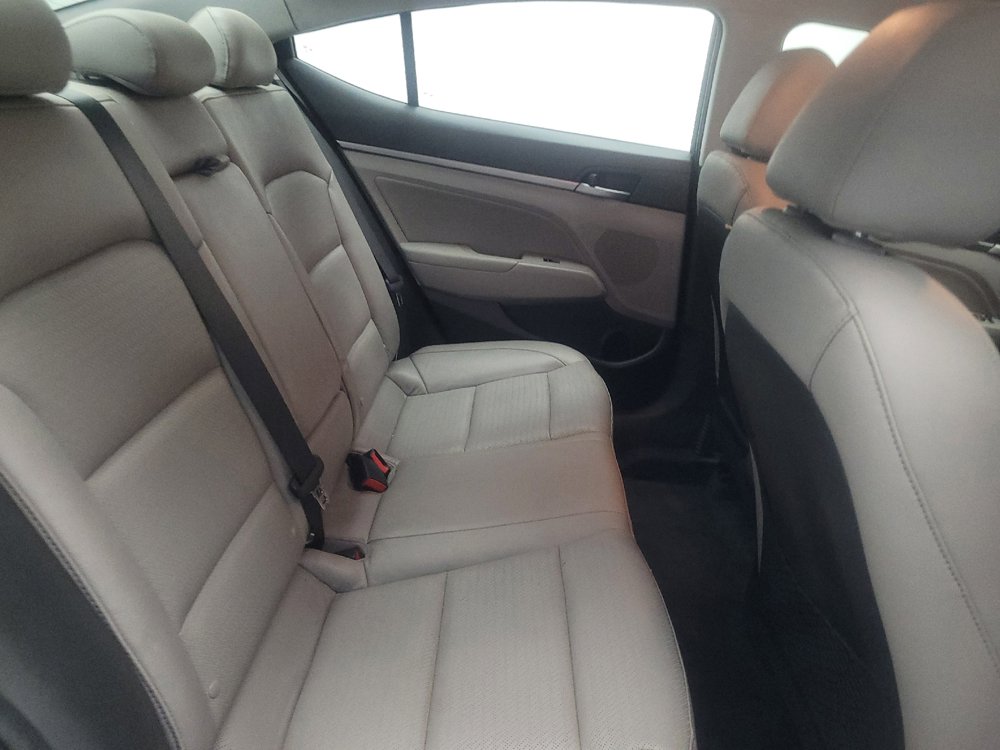 Used 2018 Hyundai Elantra Limited FWD image 19