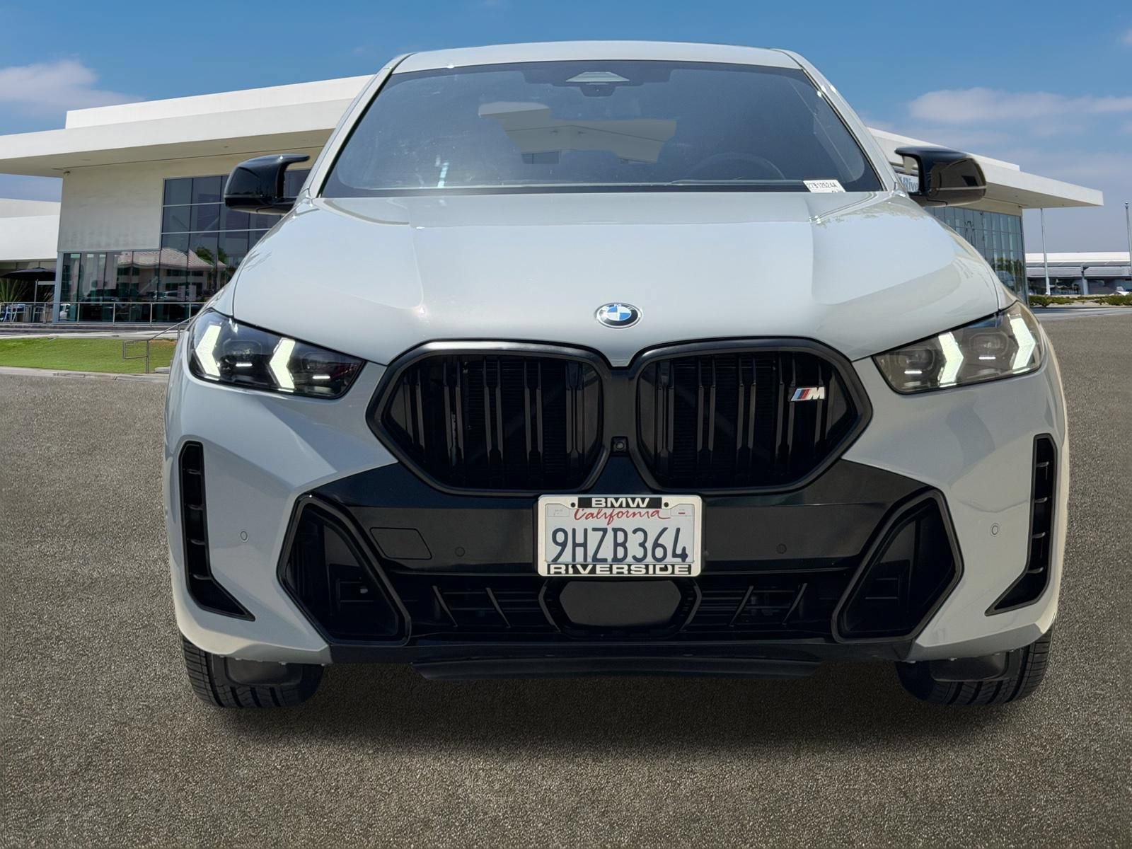 Certified 2024 BMW X6 M60i w/ Dynamic Handling Package AWD/4WD image 3