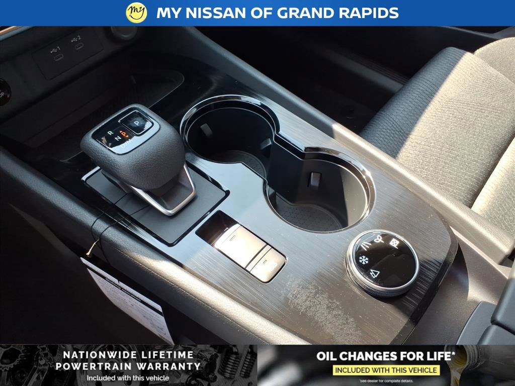 New 2026 Nissan Rogue SV image 20