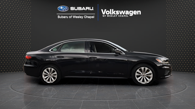 Used 2020 Volkswagen Passat 2.0T SEL FWD image 9