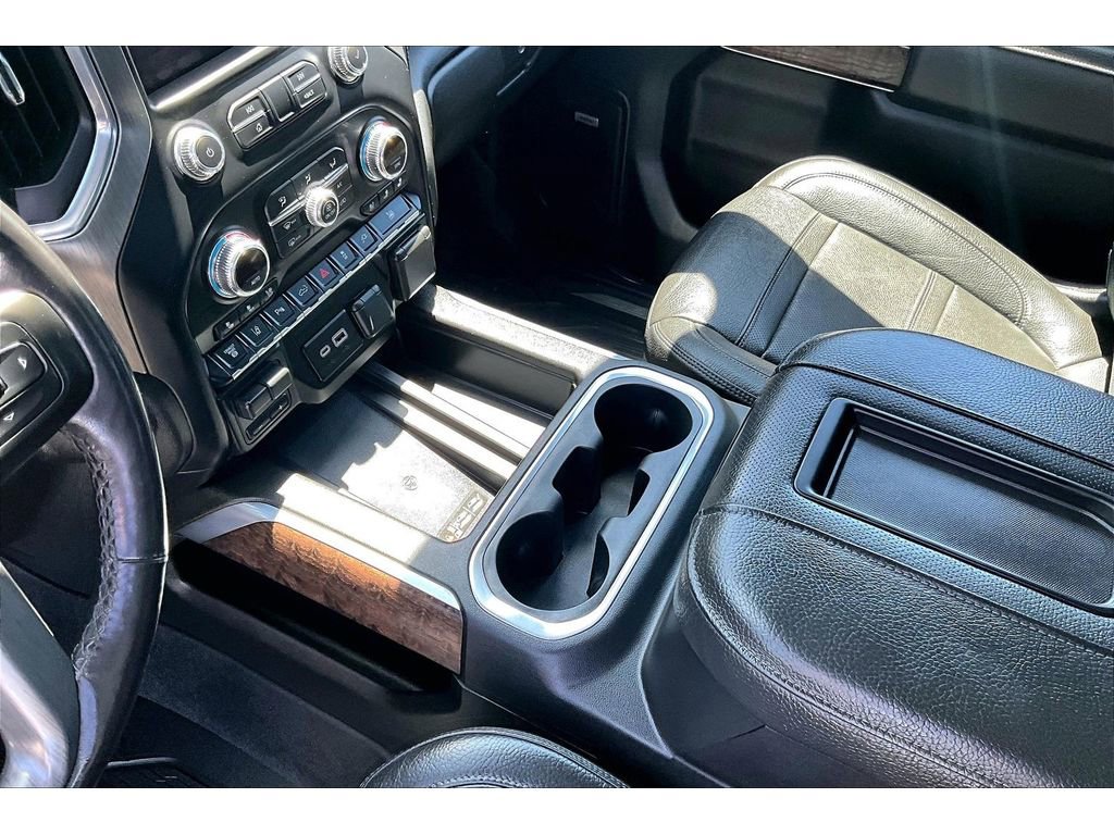 Used 2020 GMC Sierra 3500 Denali w/ Denali Ultimate Package AWD/4WD image 16