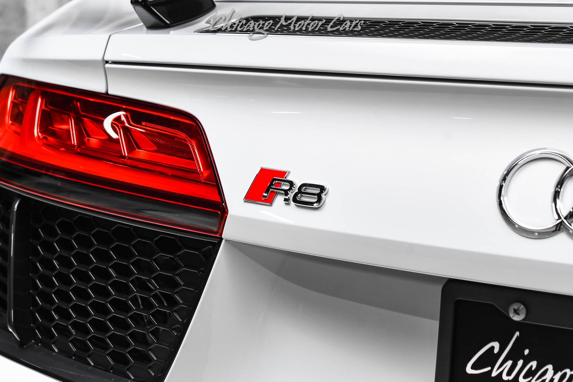 Used 2018 Audi R8 V10 plus image 38