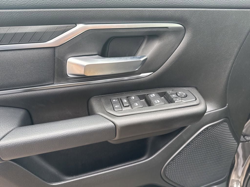 New 2026 RAM 1500 Big Horn AWD/4WD image 18