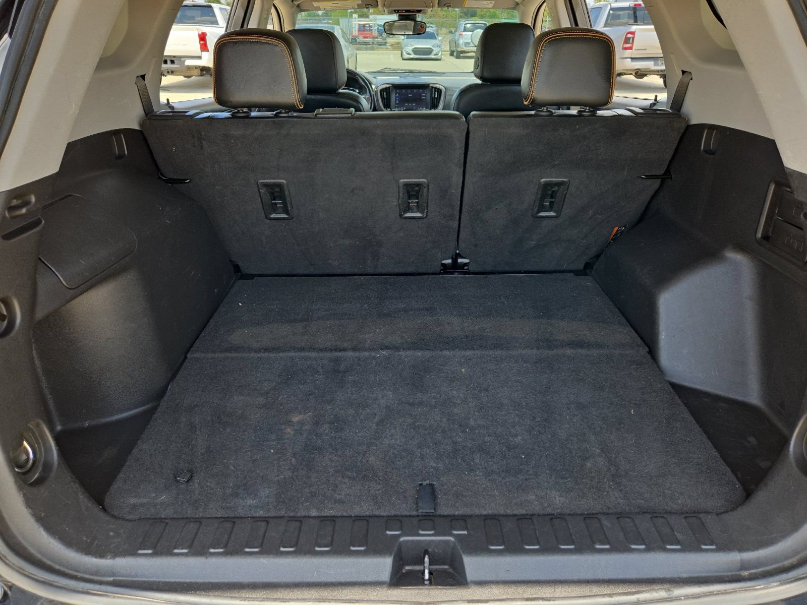 Used 2022 GMC Terrain AT4 w/ Infotainment Package II AWD/4WD image 14