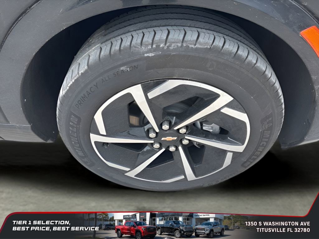 Used 2025 Chevrolet Equinox EV LT image 12