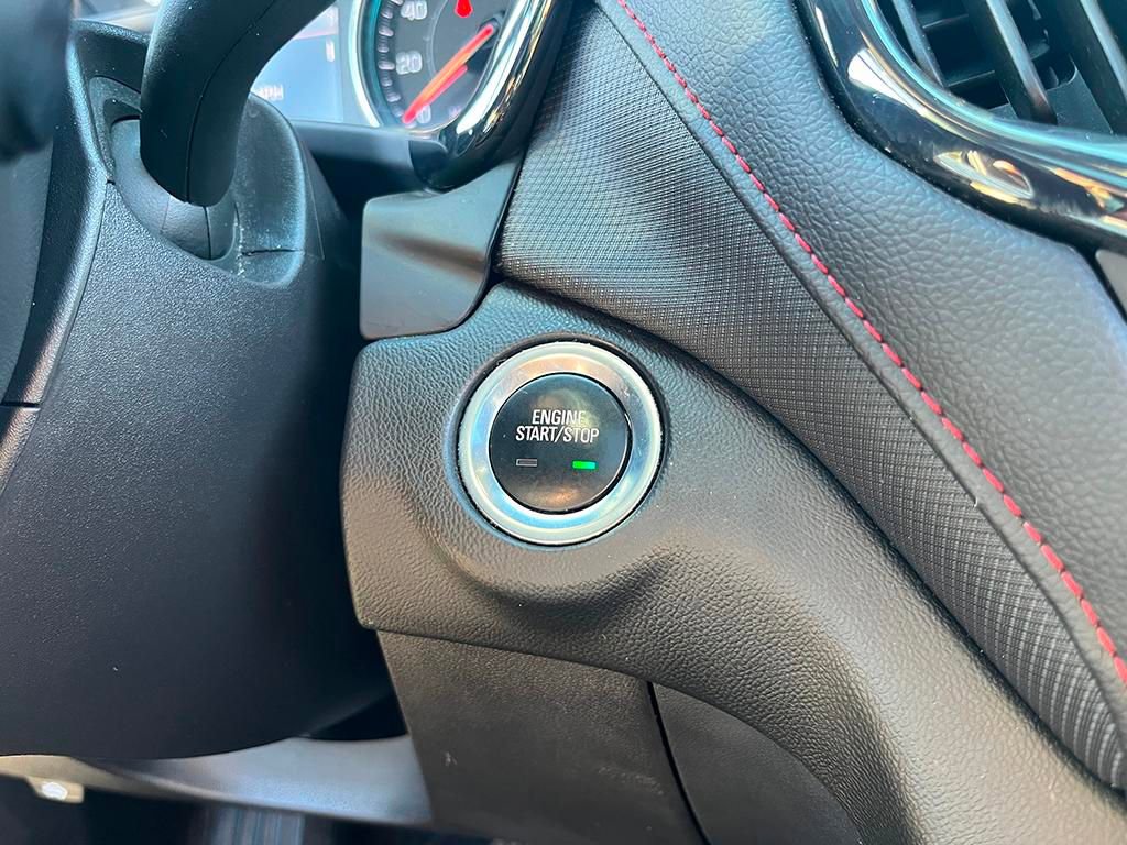 Used 2022 Chevrolet Equinox RS w/ RS Leather Package image 27