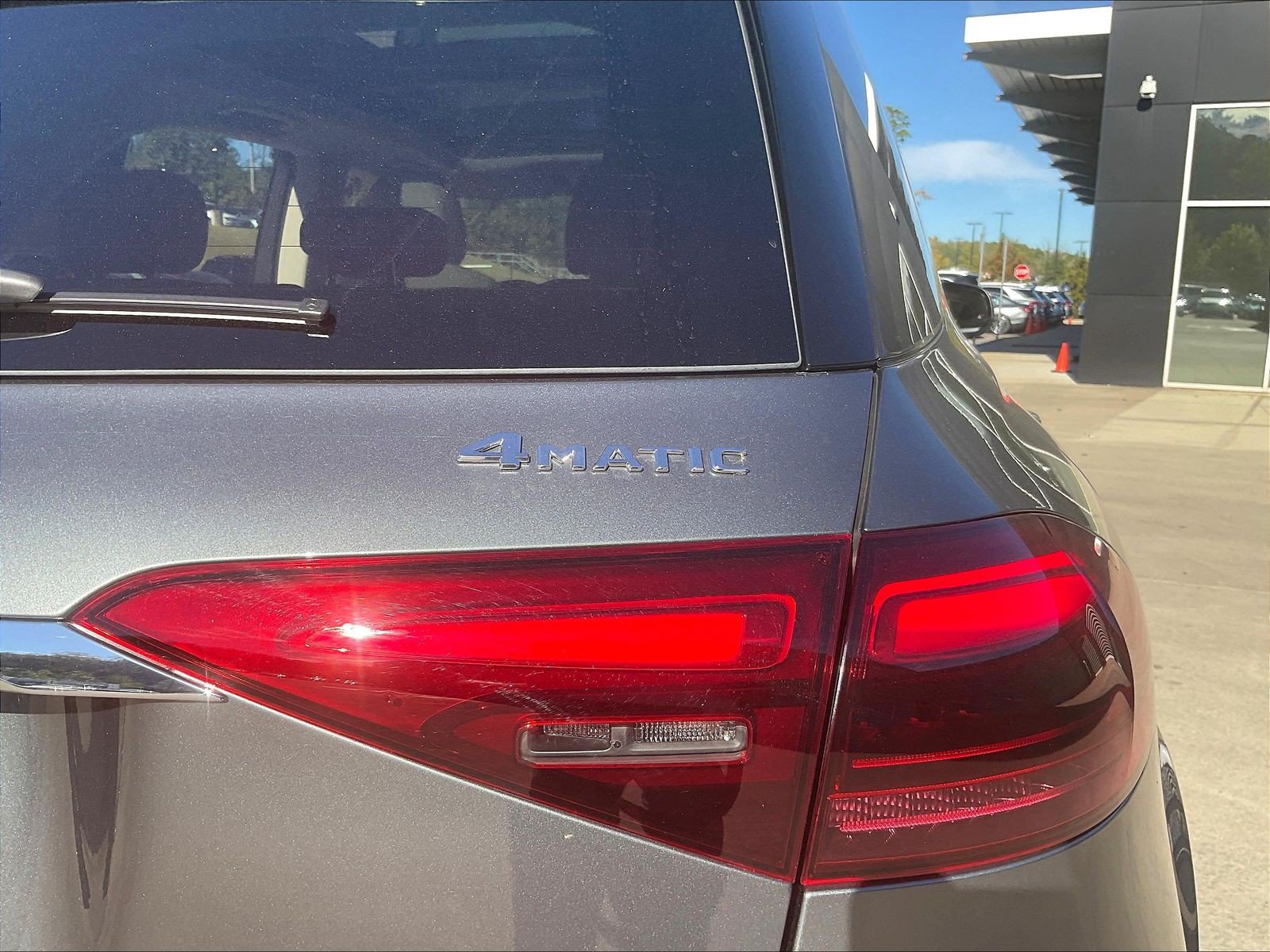 Used 2026 Mercedes-Benz GLE 450 4MATIC image 25