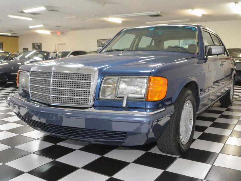 Used 1990 Mercedes-Benz 560 SEL image 5