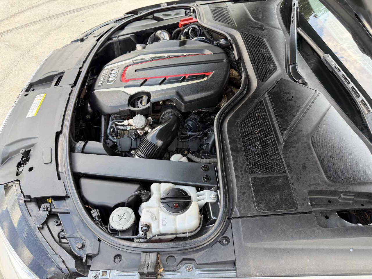 Used 2014 Audi S8 AWD/4WD image 33