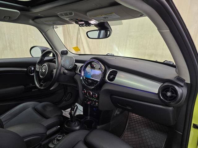 Used 2024 MINI Cooper S FWD image 30