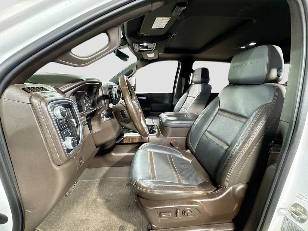 Used 2020 GMC Sierra 2500 Denali w/ Denali Ultimate Package image 12