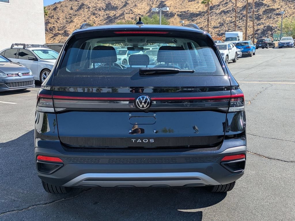 Certified 2025 Volkswagen Taos S FWD image 4