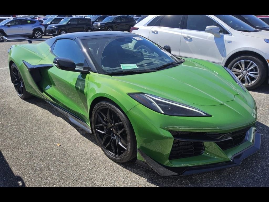 Used 2026 Chevrolet Corvette Z06 w/ Z07 Performance Package image 6