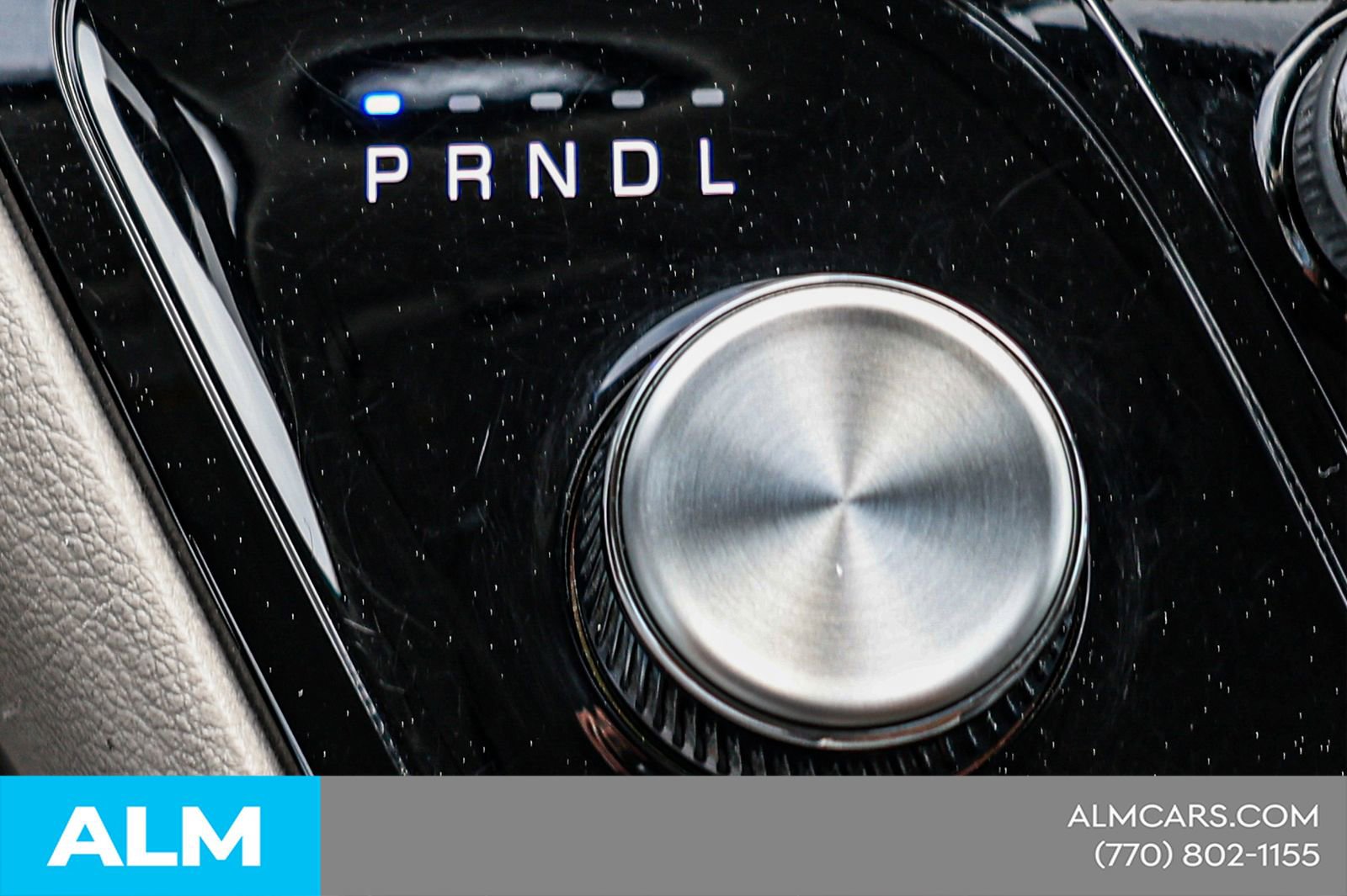 Used 2024 Chrysler Pacifica Touring-L image 35