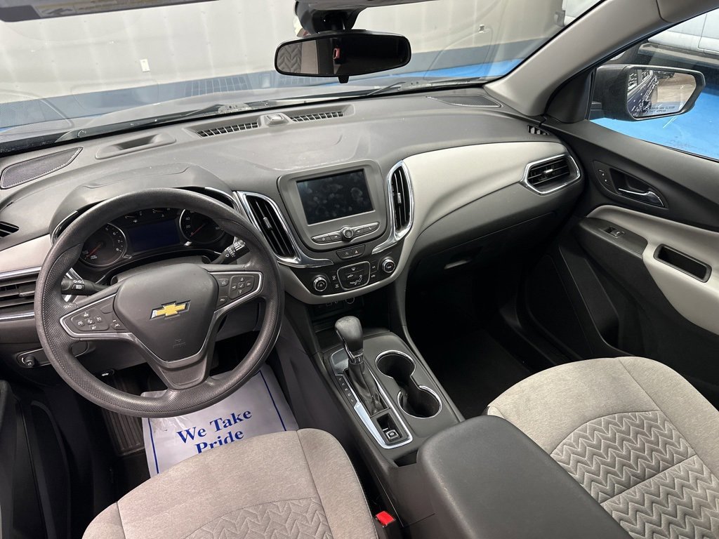Used 2023 Chevrolet Equinox LS w/ LS Convenience Package image 19