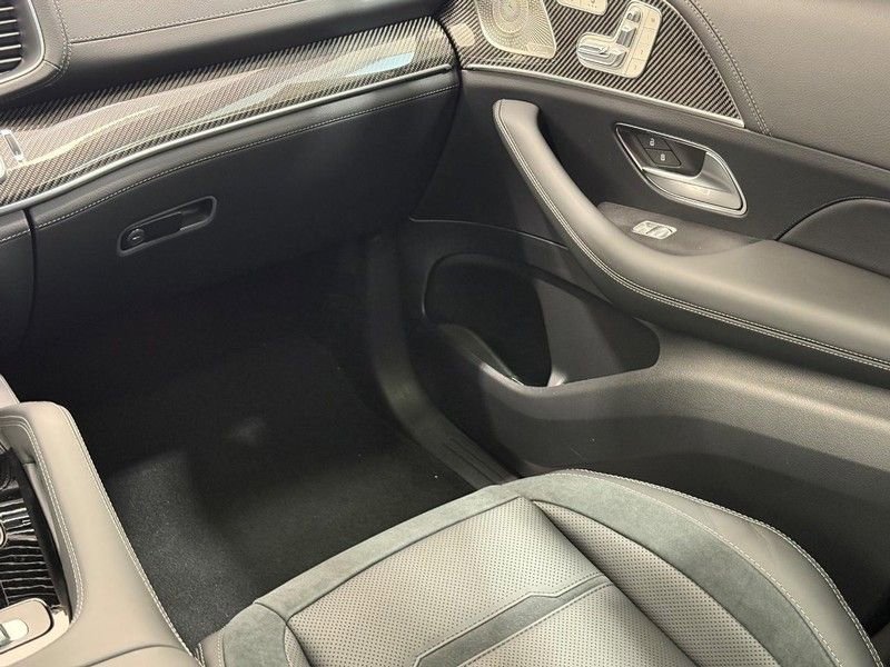 New 2026 Mercedes-Benz GLE 53 AMG 4MATIC image 9