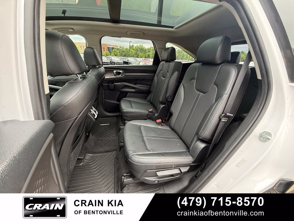 Used 2023 Kia Sorento SX AWD/4WD image 23