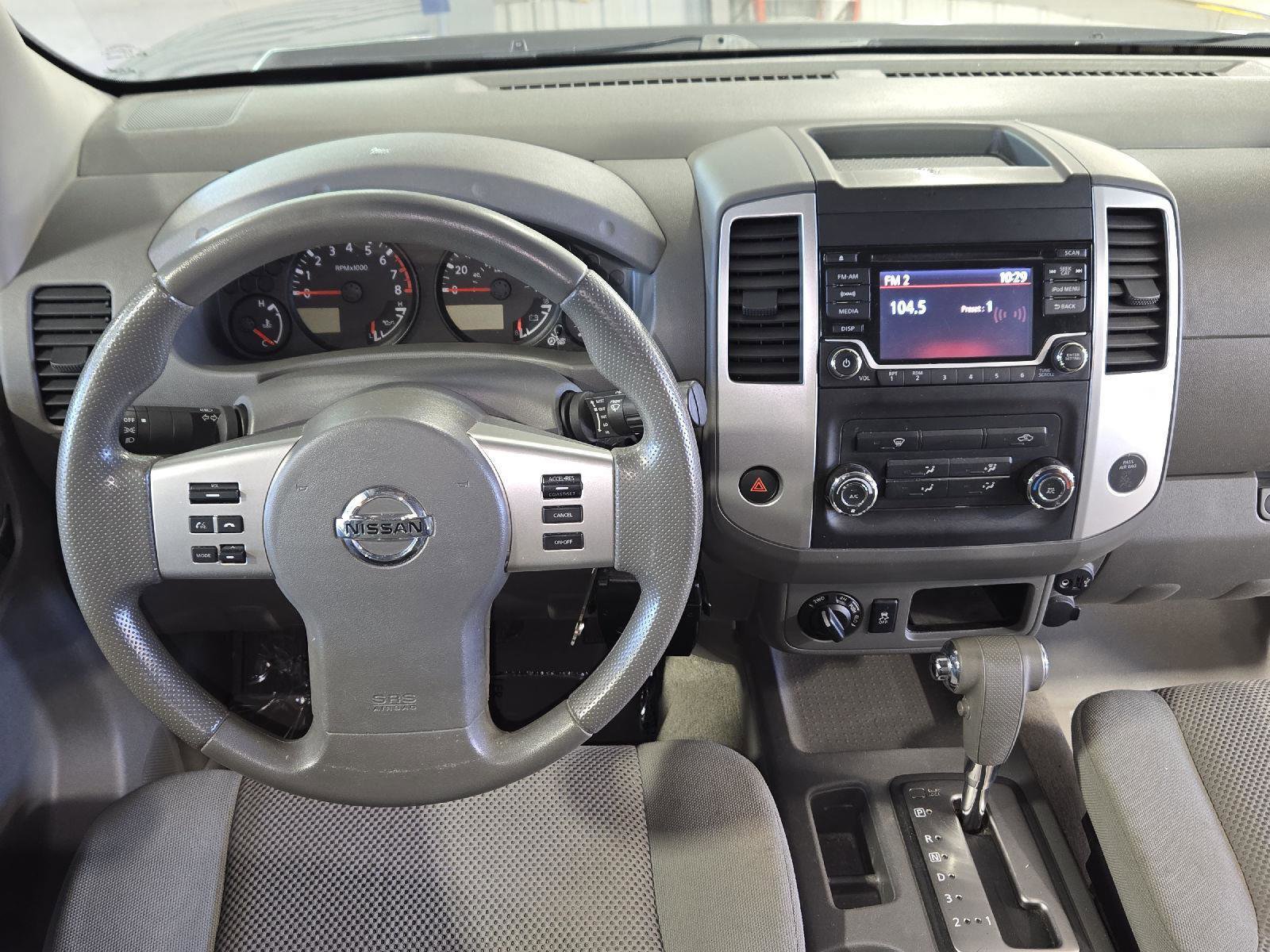 Used 2018 Nissan Frontier SV AWD/4WD image 35