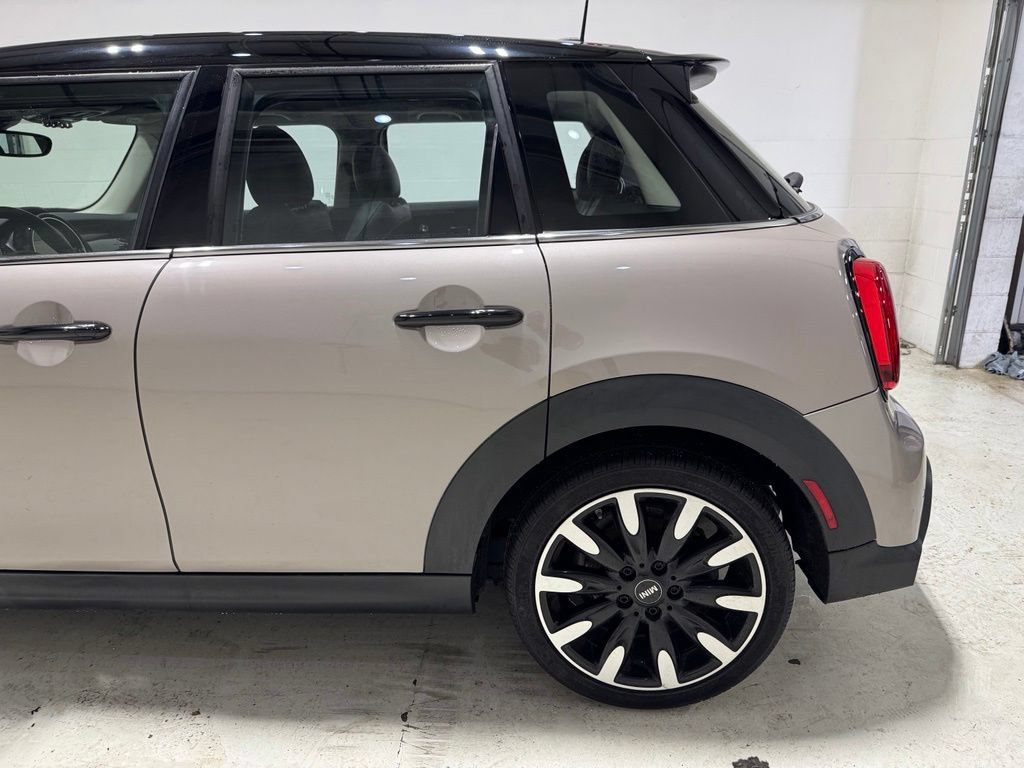 Used 2024 MINI Cooper S FWD image 2