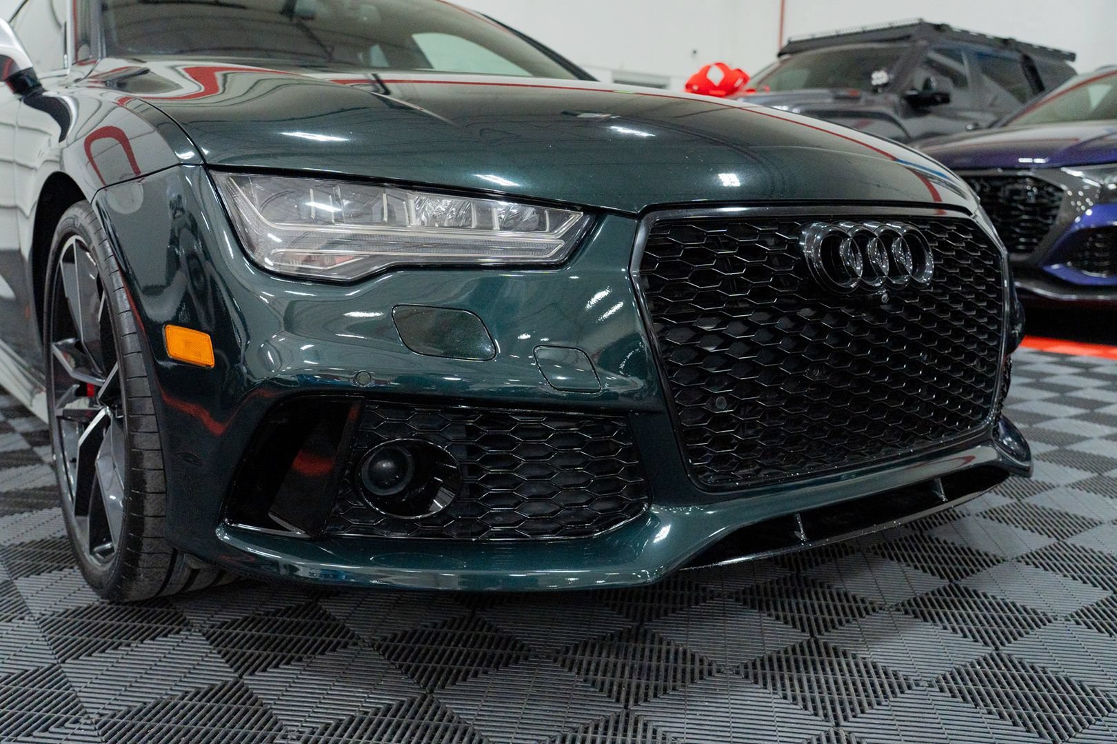 Used 2016 Audi RS 7 Prestige w/ RS 7 Dynamic Package AWD/4WD image 13