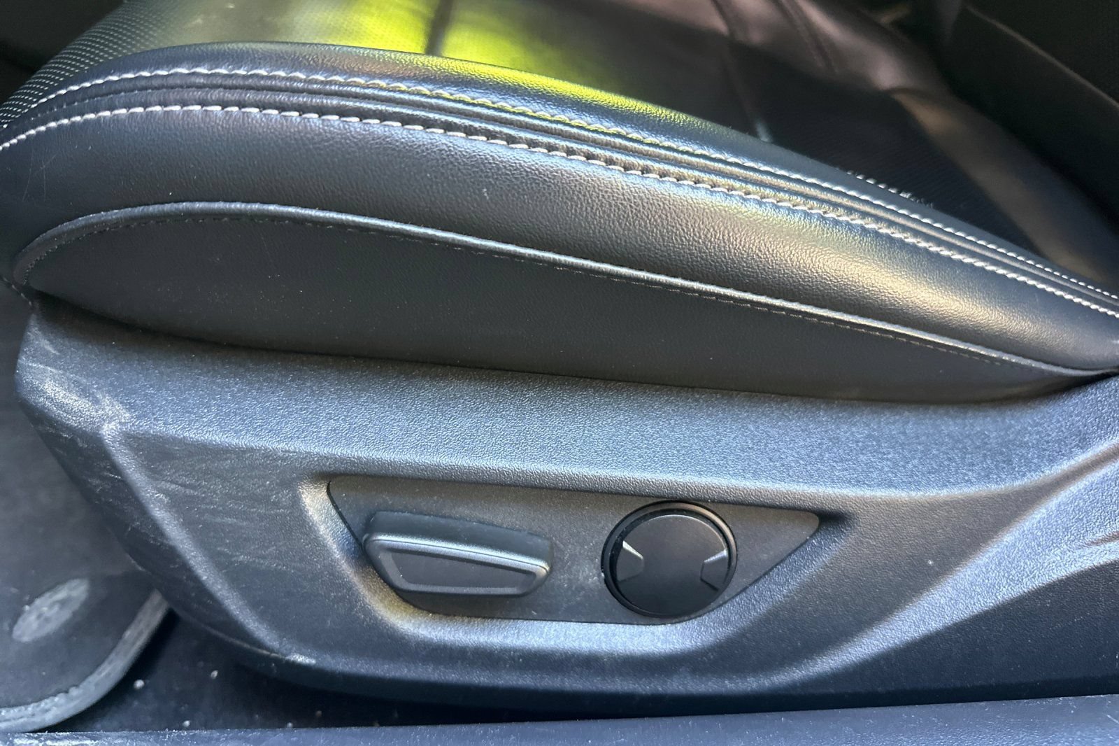 Used 2024 Ford Mustang Premium RWD image 16