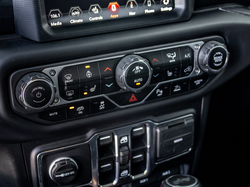 Used 2021 Jeep Wrangler Unlimited Rubicon w/ Dual Top Group image 36