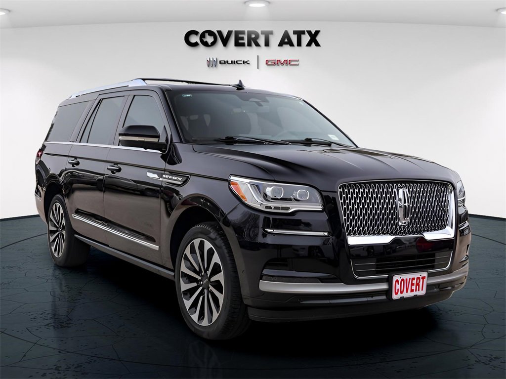 Used 2024 Lincoln Navigator L Reserve image 9