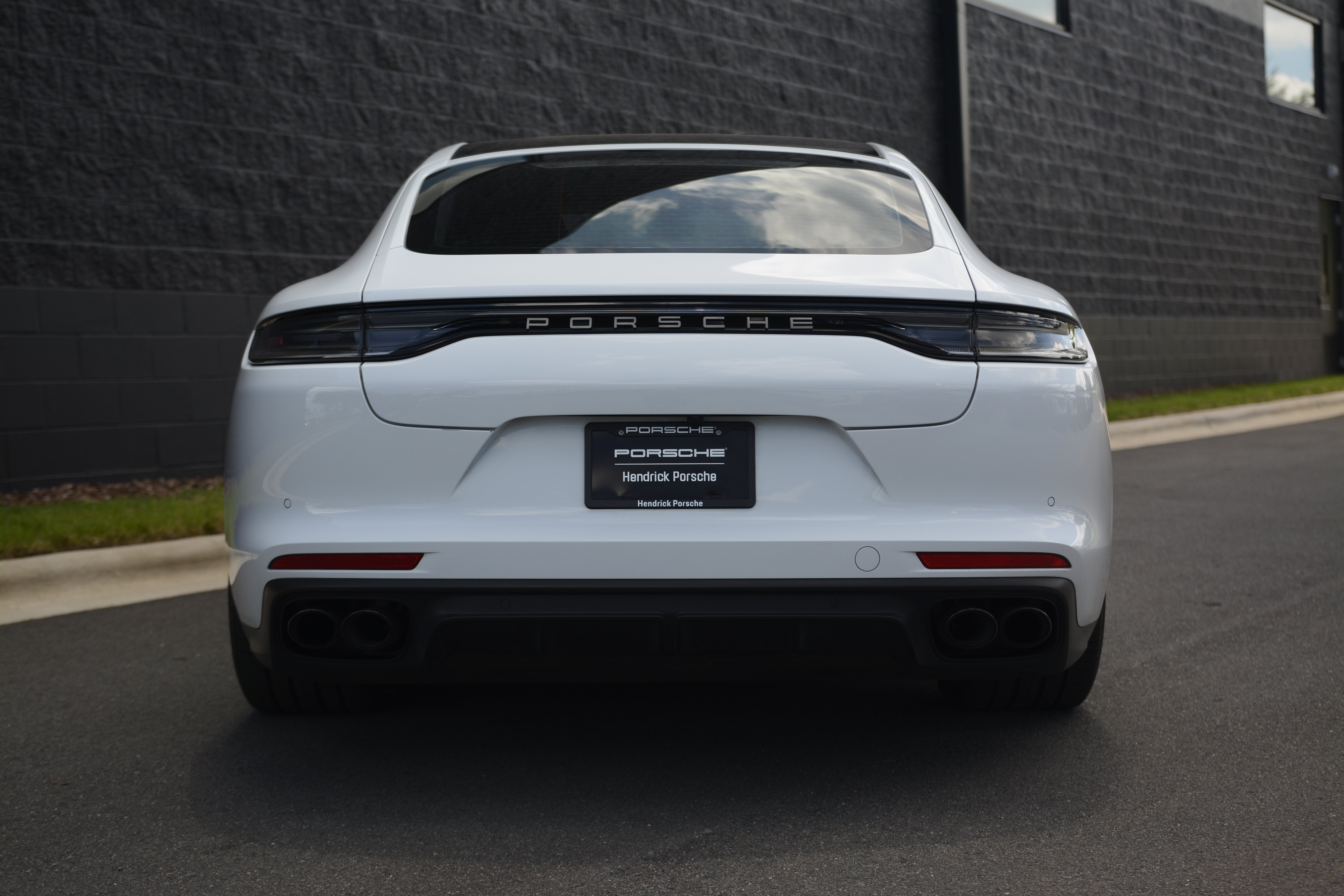 Certified 2023 Porsche Panamera Platinum Edition RWD image 6