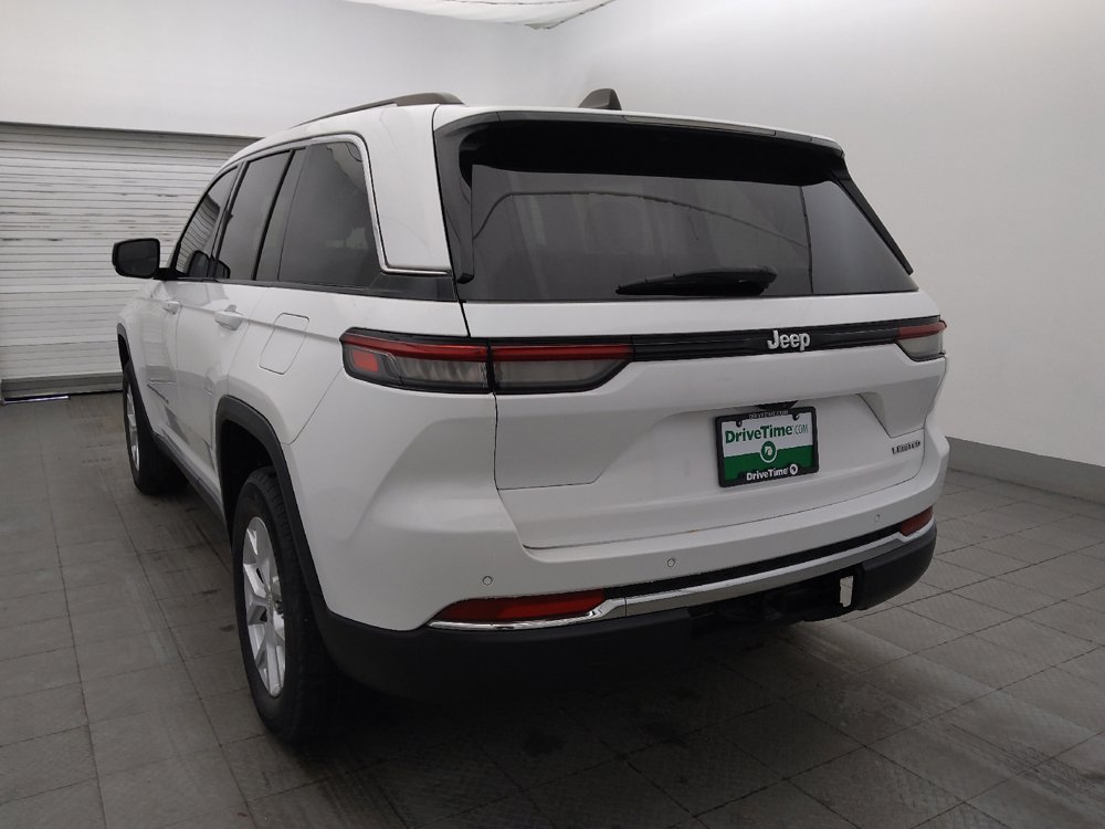 Used 2023 Jeep Grand Cherokee Limited RWD image 5