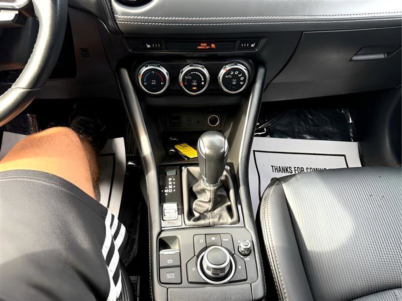 Used 2019 MAZDA CX-3 Touring w/ Touring I-ACTIVSENSE Package image 19