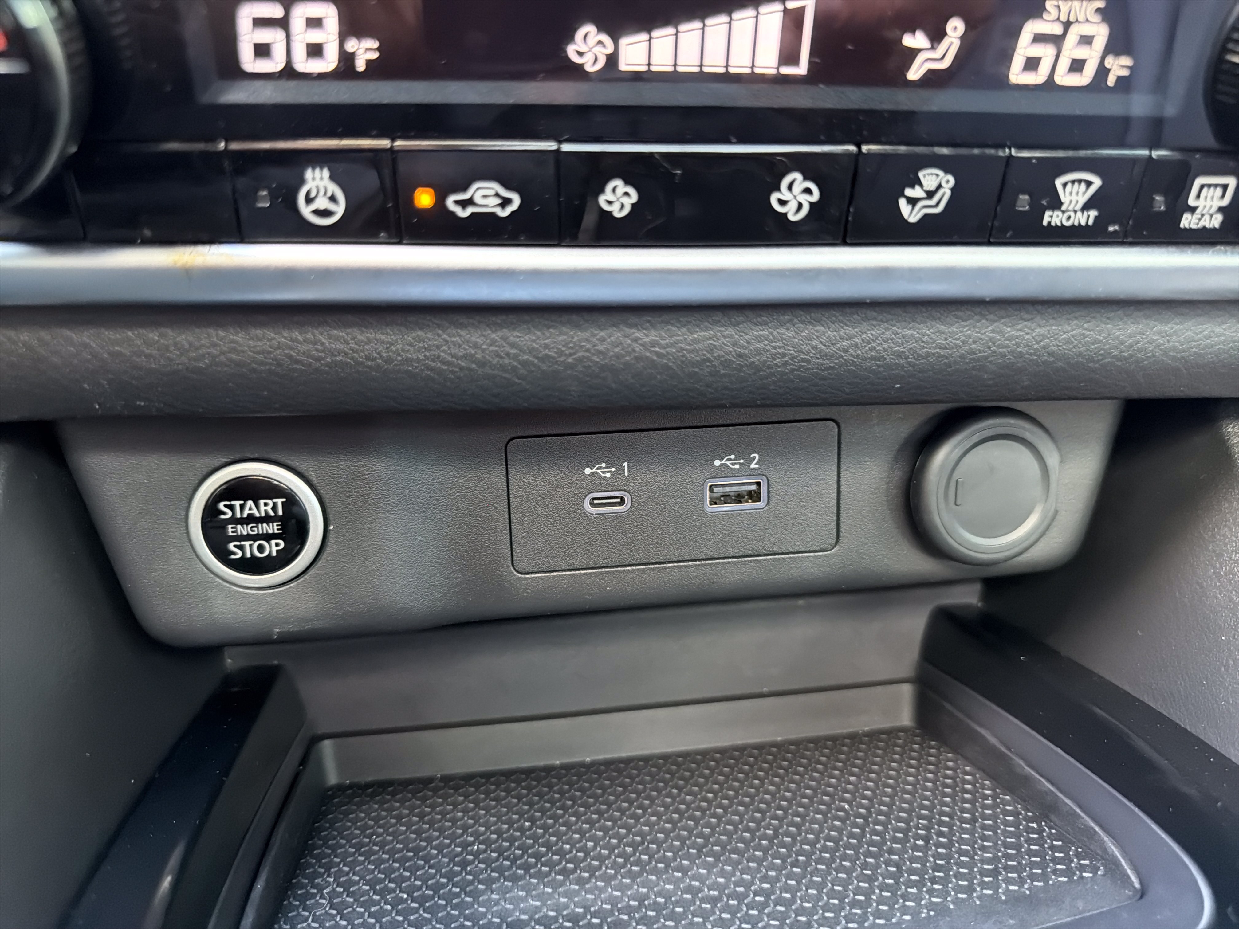 Used 2023 Nissan Rogue SV w/ SV Premium B Package FWD image 25